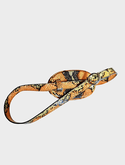 Bolso cinturon serpiente pintado a mano