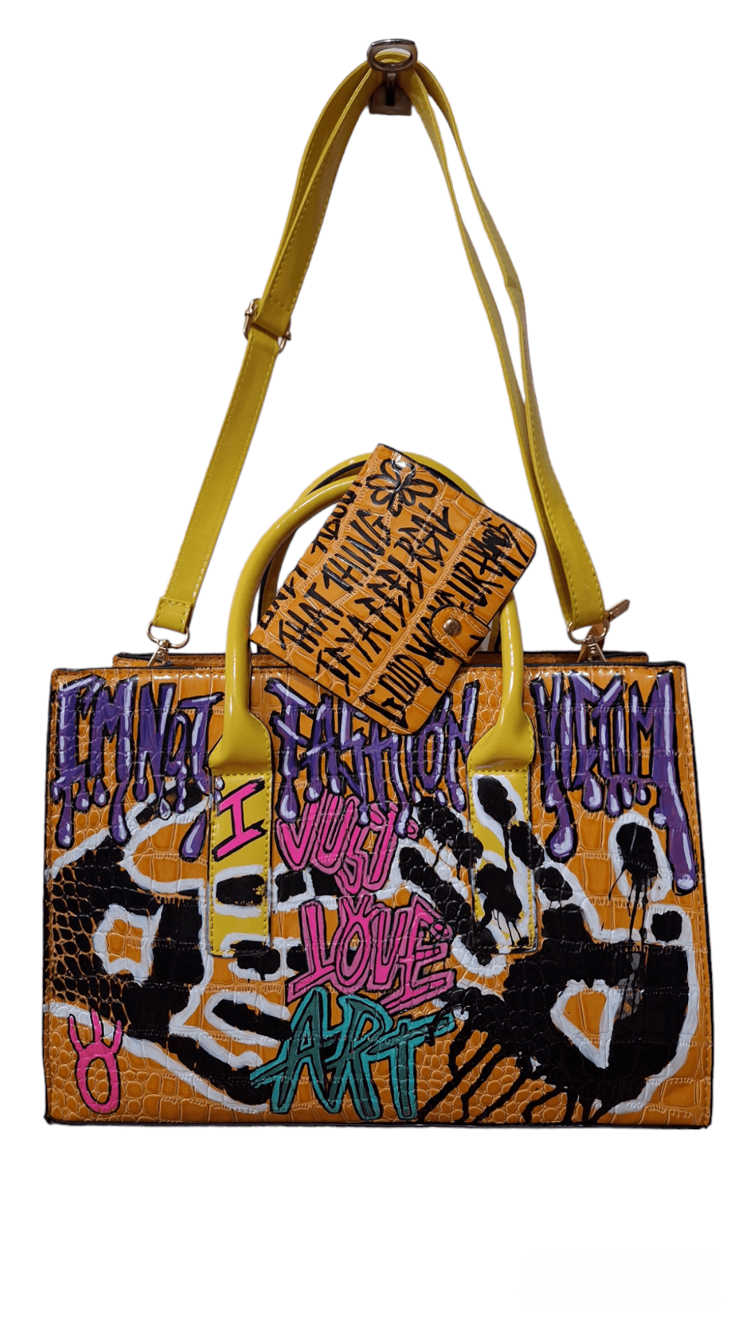 Bolso amarillo pintado a mano - customizado - Ropa pintada a mano en Pezojos