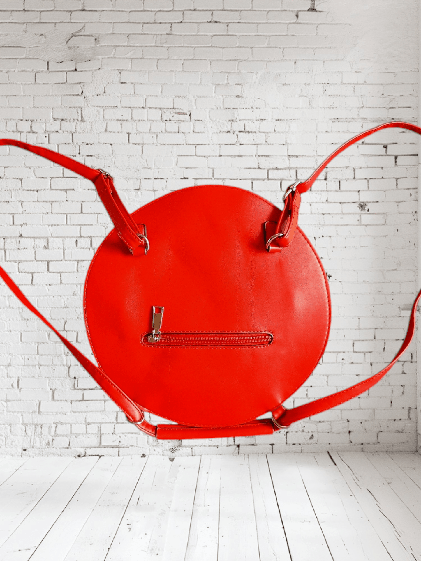 Bolso - mochila pintado a mano Pezojos Ibiza - Ropa pintada a mano en Pezojos