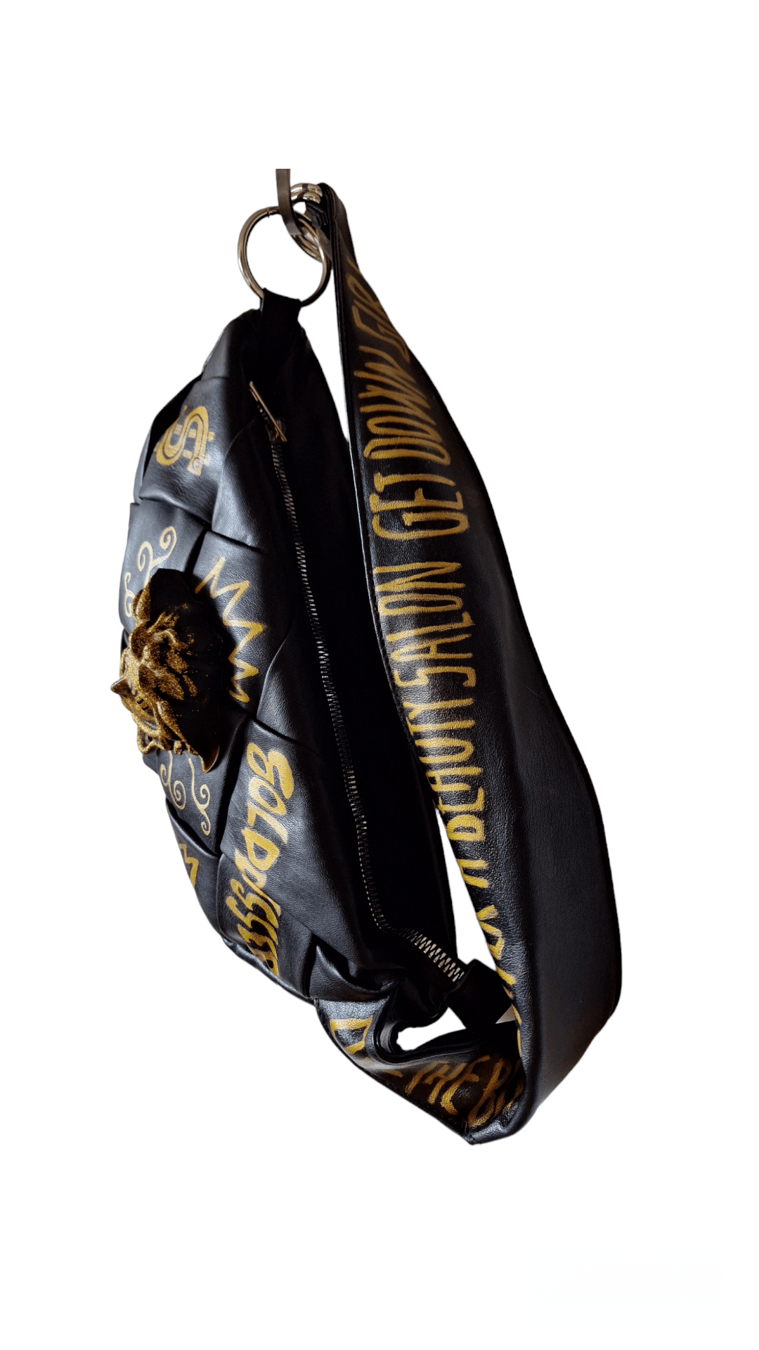 Bolso negro bandolera pintado golddigger - Ropa pintada a mano en Pezojos