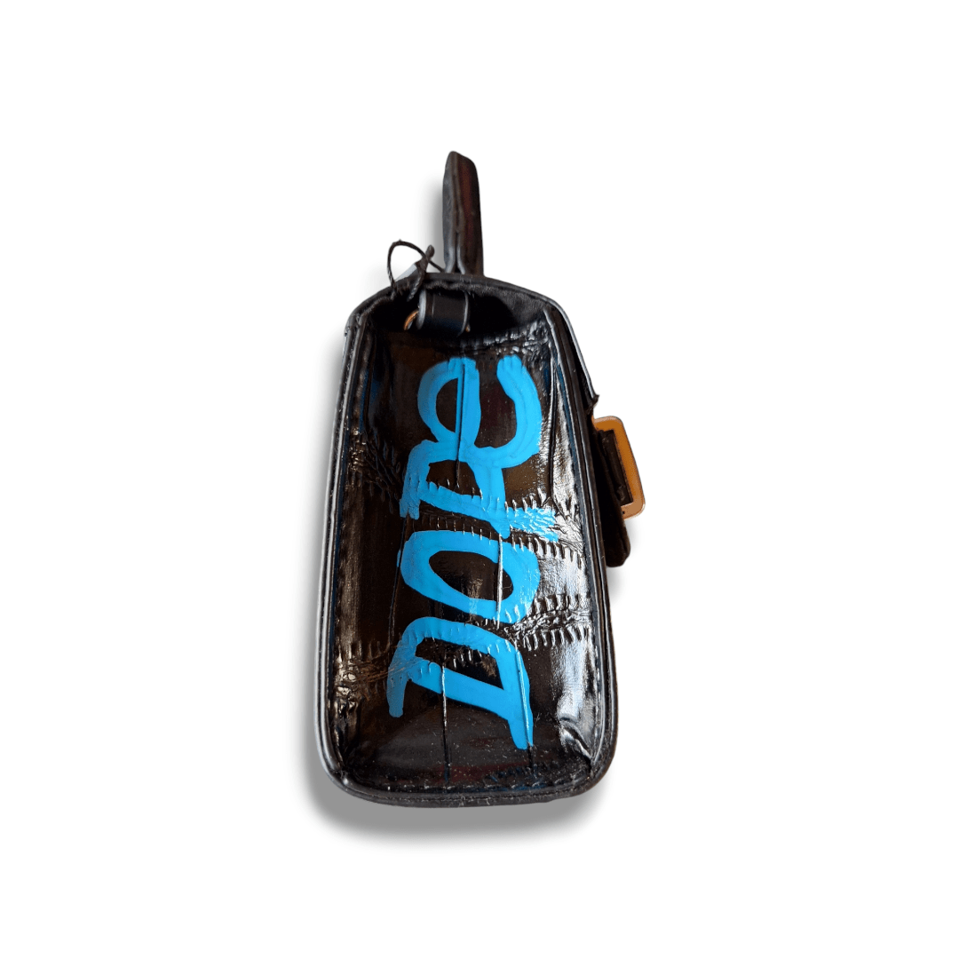 Bolso negro estilo Birkin street art - Ropa pintada a mano en Pezojos