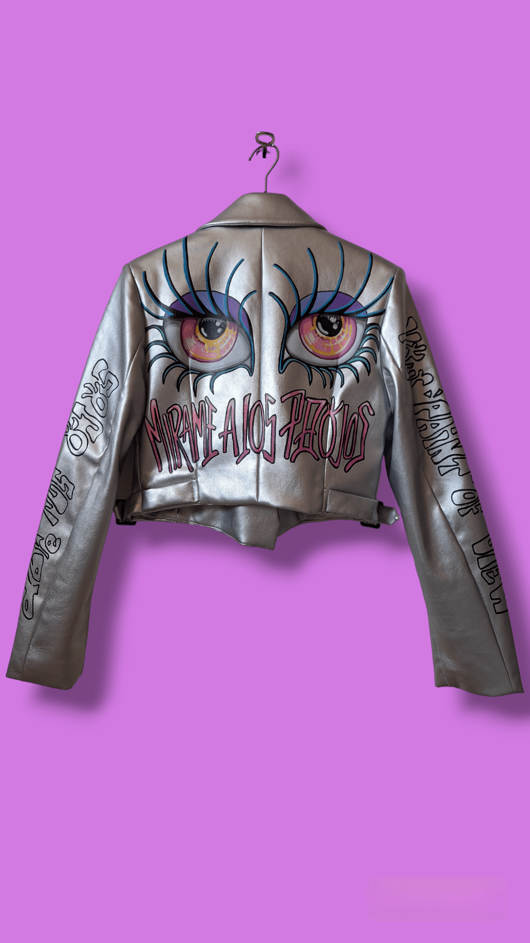 Chaqueta Biker plata pintada "Abre los ojos" - Ropa pintada a mano en Pezojos