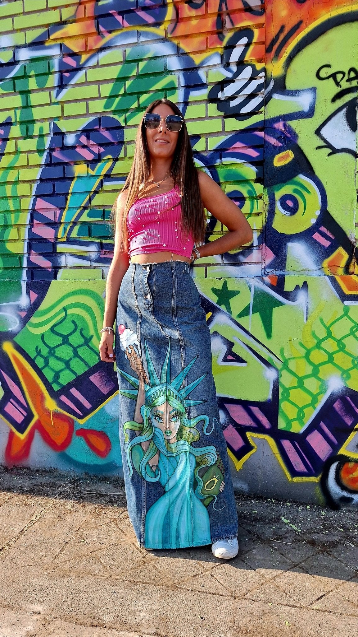 Falda Vaquera Larga Pintada a Mano - Dollavatar Liberty Pezojos - Ropa pintada a mano en Pezojos