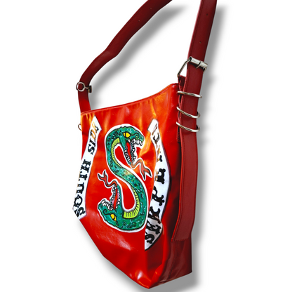 Bolso rojo pintado a mano Estilo Southside Serpents Polipiel